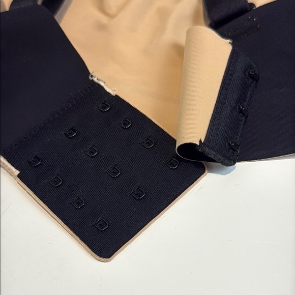 Knix Black Smooth Everyday Evolution Bralette Bra Women's Size 7 - Picture 3 of 4